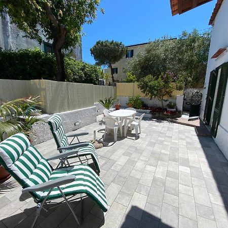 Casa Ferrandino Villa Ischia Luaran gambar